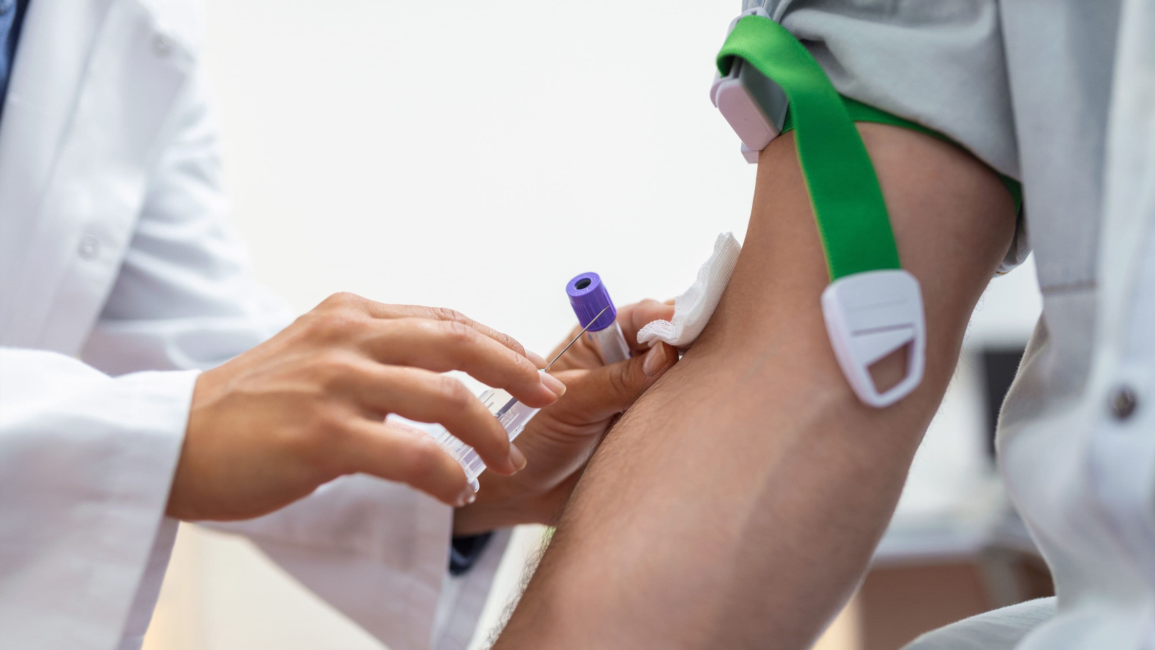 Falcemia (anemia falciforme): qué es y cómo se hereda